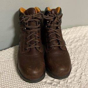 Size 7 Timberland Pro Women’s Titan 6” Safety Toe Waterproof Boot.